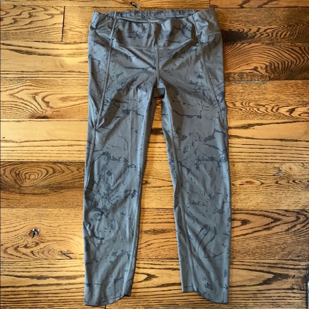 Athleta Green & Grey 7/8th Legging